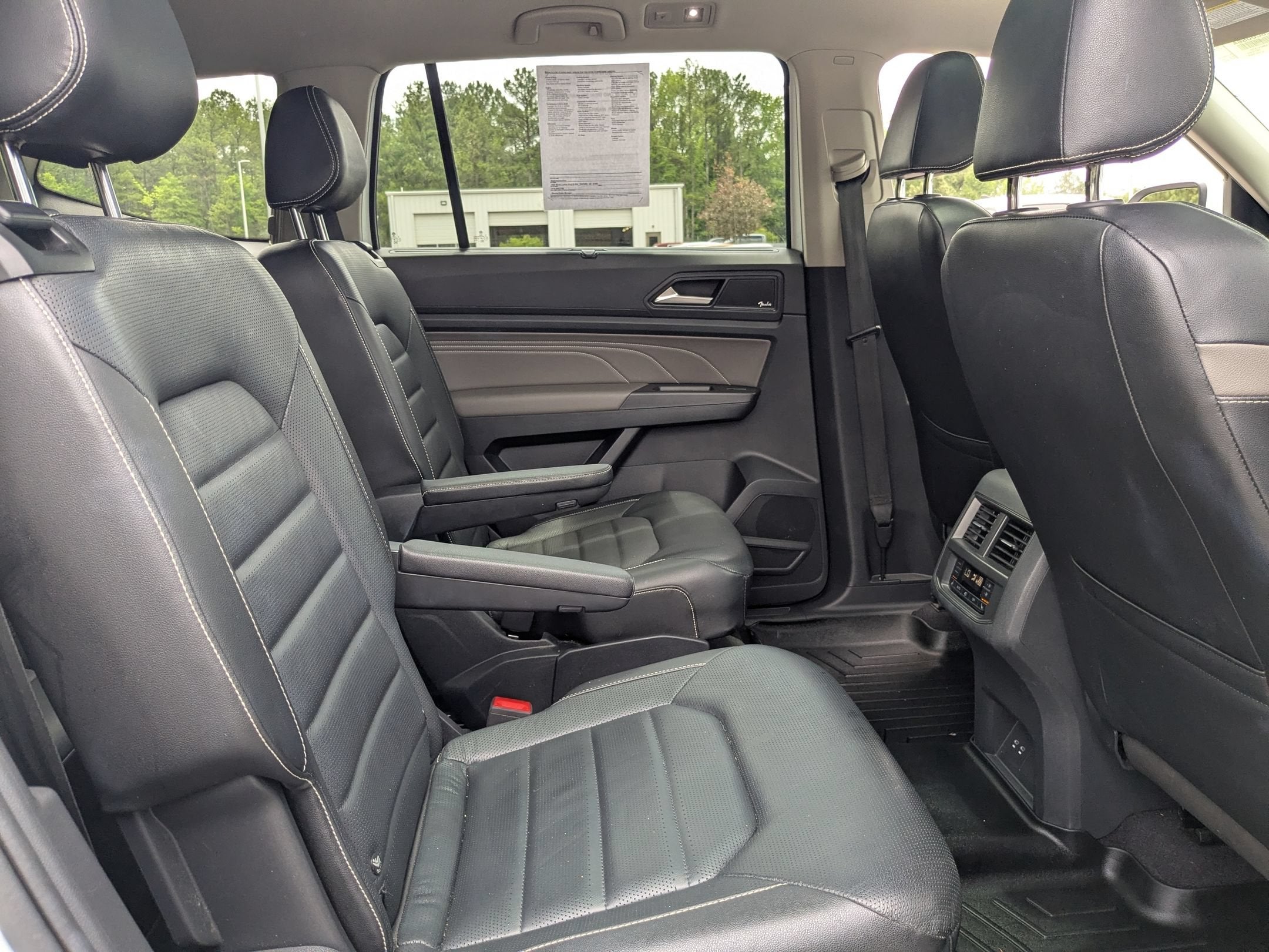 2022 Volkswagen Atlas 3.6L V6 SEL Premium R-Line