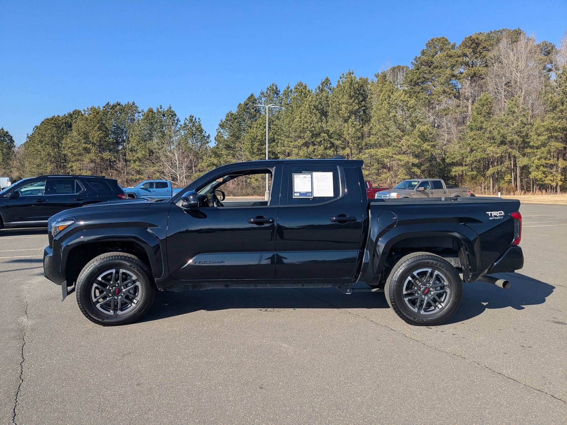 2025 Toyota Tacoma 4WD SR