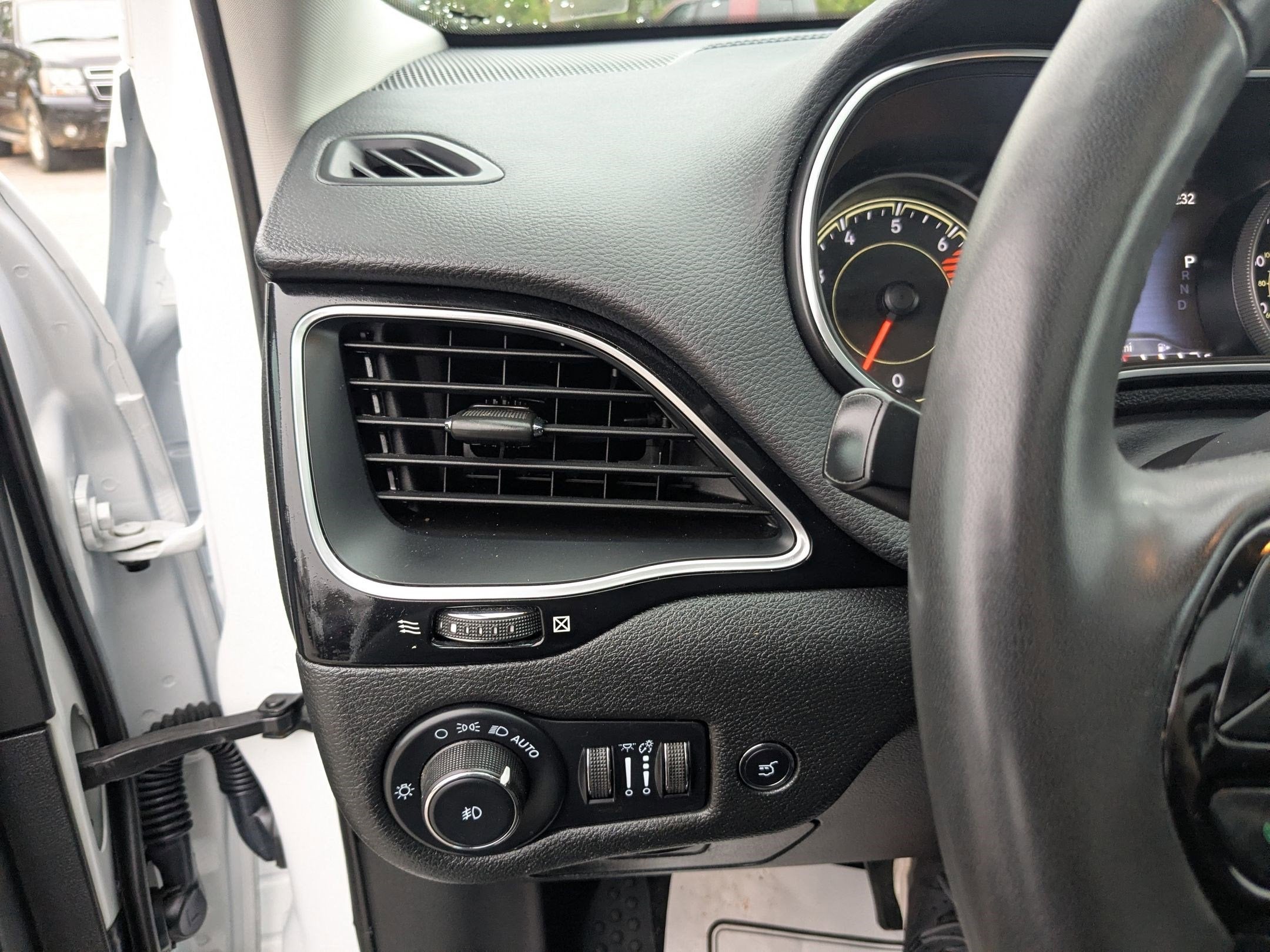 2023 Jeep Cherokee Altitude Lux 4x4