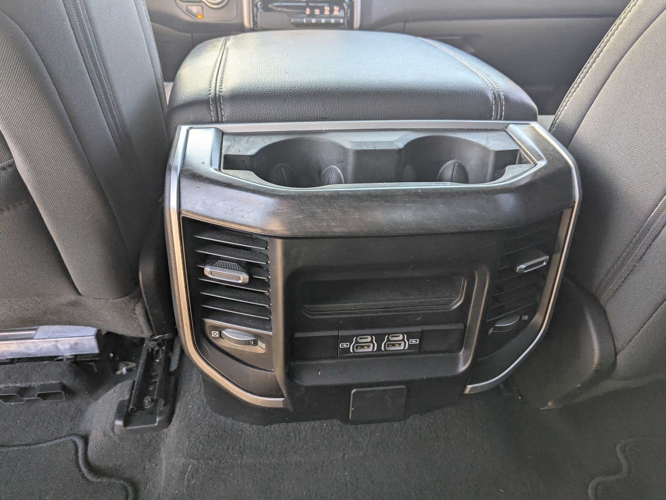 2023 RAM 1500 Big Horn Crew Cab 4x4 5'7' Box