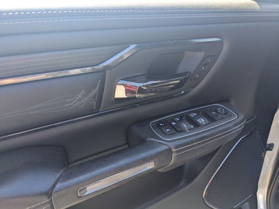 2022 RAM 1500 Limited Crew Cab 4x4 5'7' Box