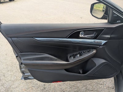 2021 Nissan Maxima SR Xtronic CVT