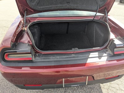 2022 Dodge Challenger SXT