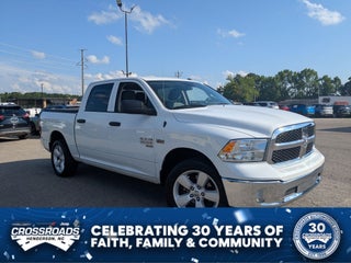 2020 RAM 1500 Classic Tradesman Crew Cab 4x2 5'7' Box