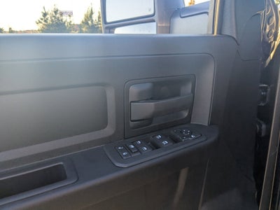 2026 RAM 2500 Tradesman Crew Cab 4x4 6'4' Box