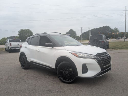 2024 Nissan Kicks SR Xtronic CVT