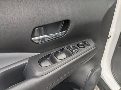 2024 Nissan Kicks SR Xtronic CVT