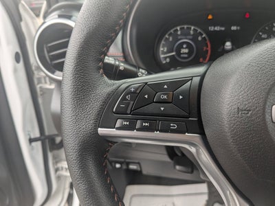 2024 Nissan Kicks SR Xtronic CVT