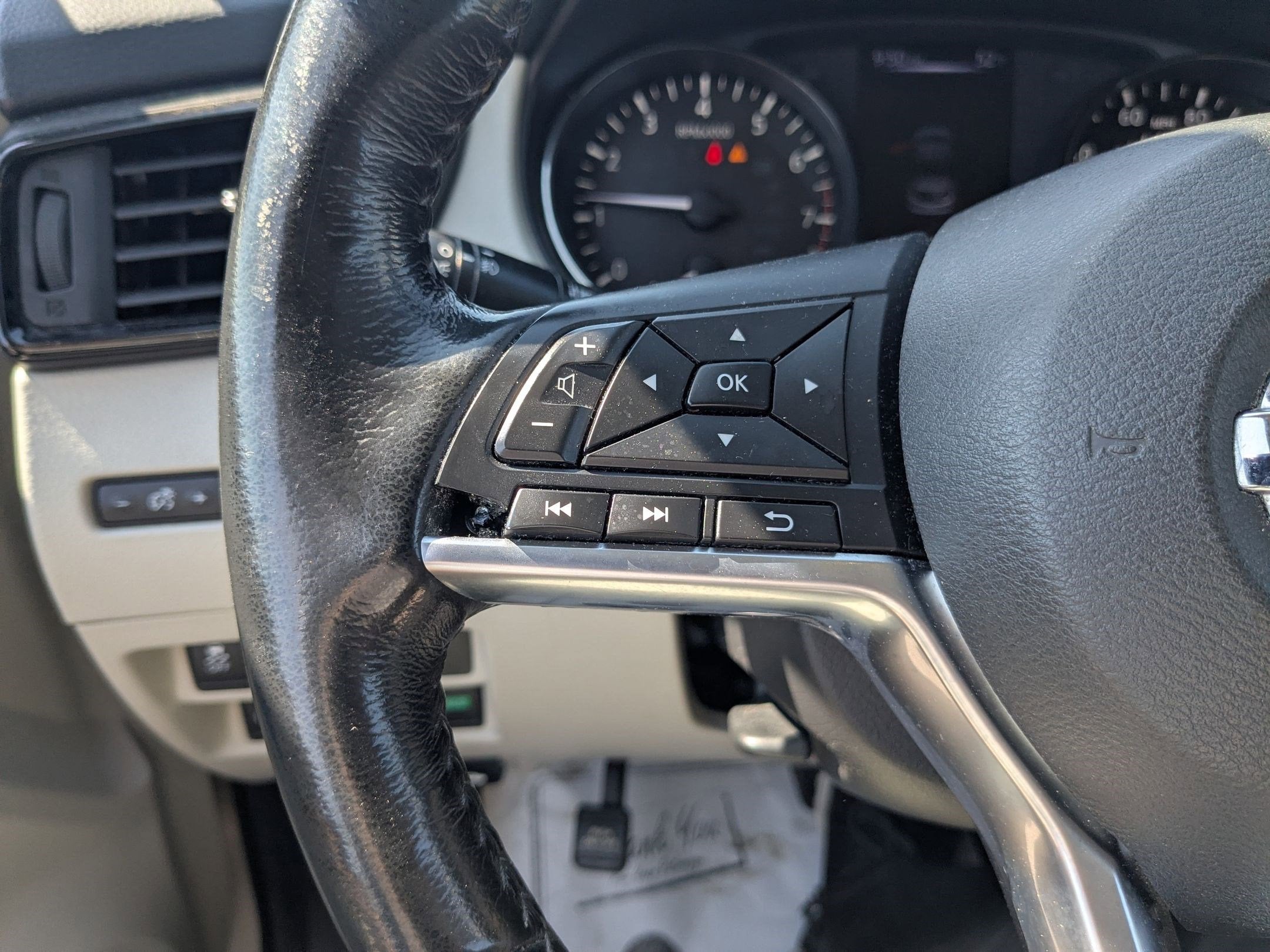 2018 Nissan Rogue Sport SV