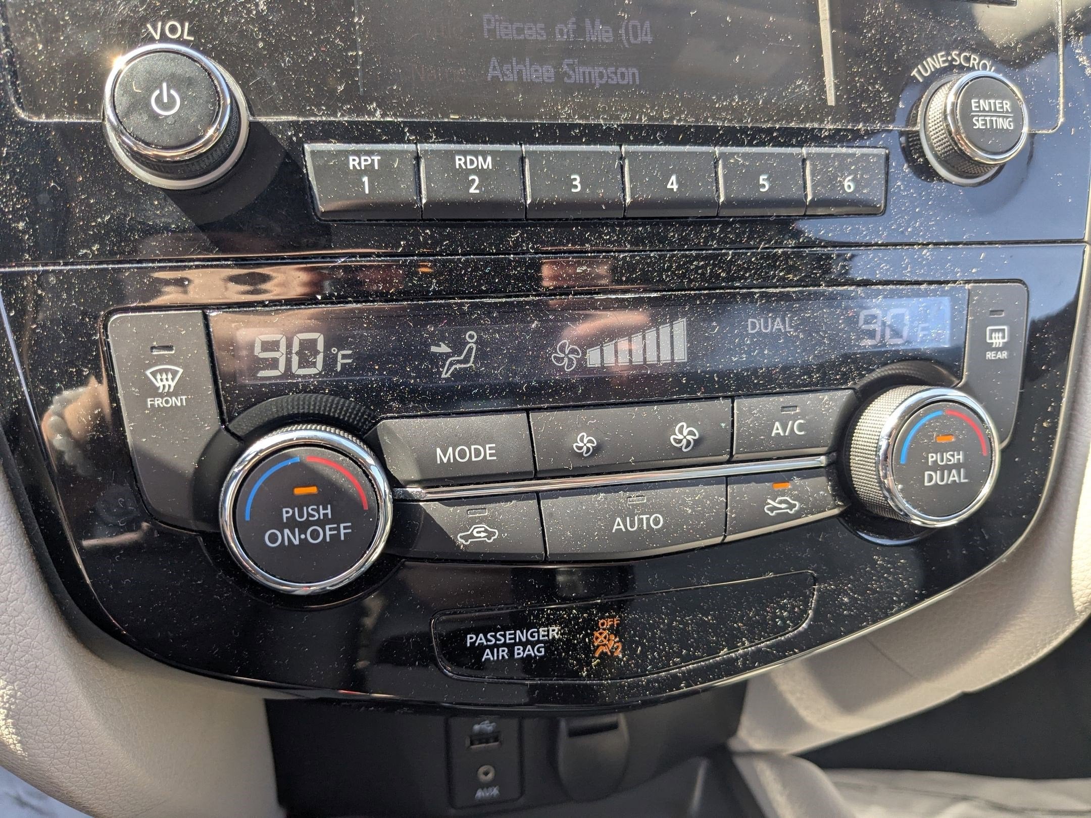 2018 Nissan Rogue Sport SV