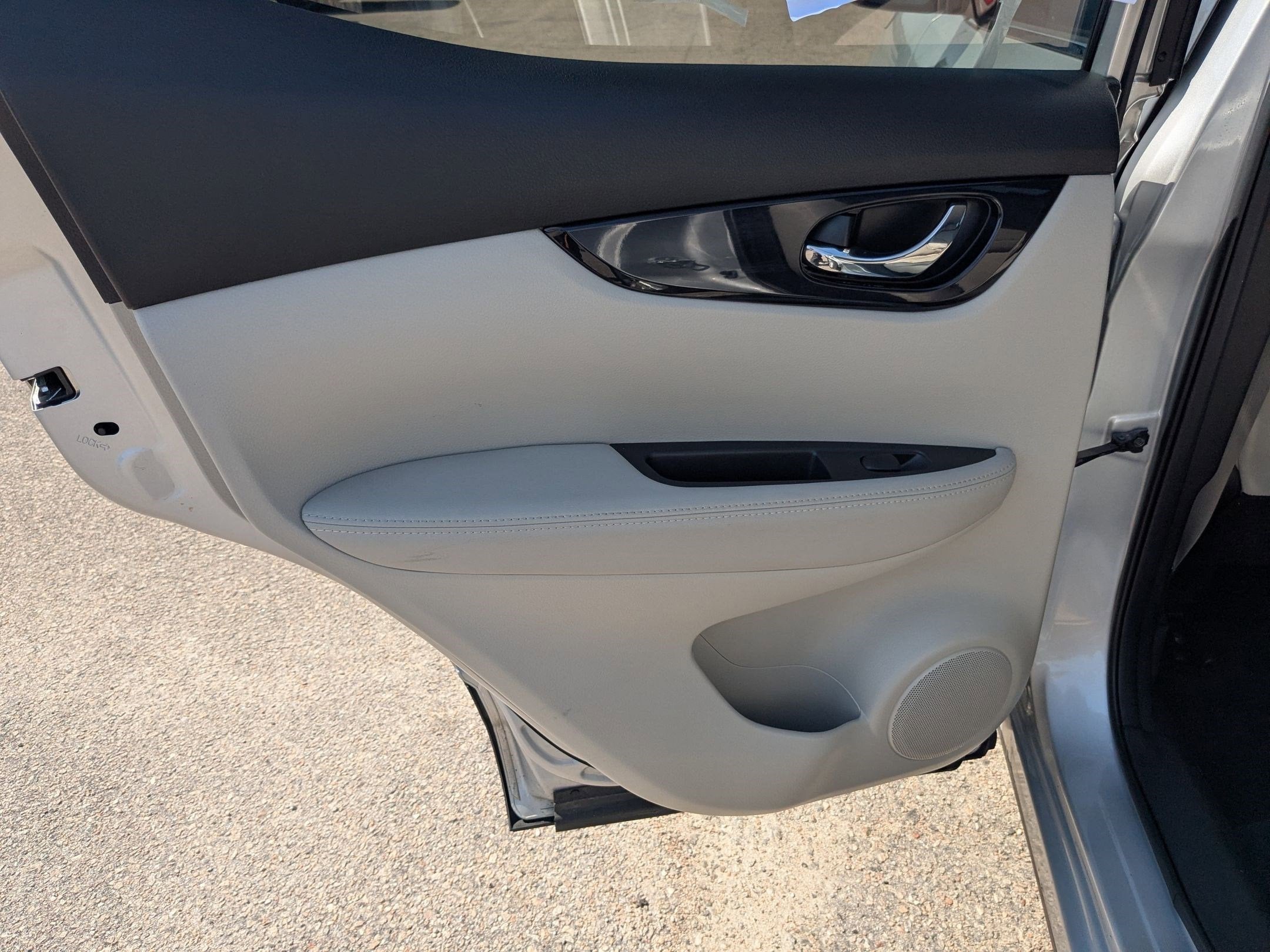 2018 Nissan Rogue Sport SV