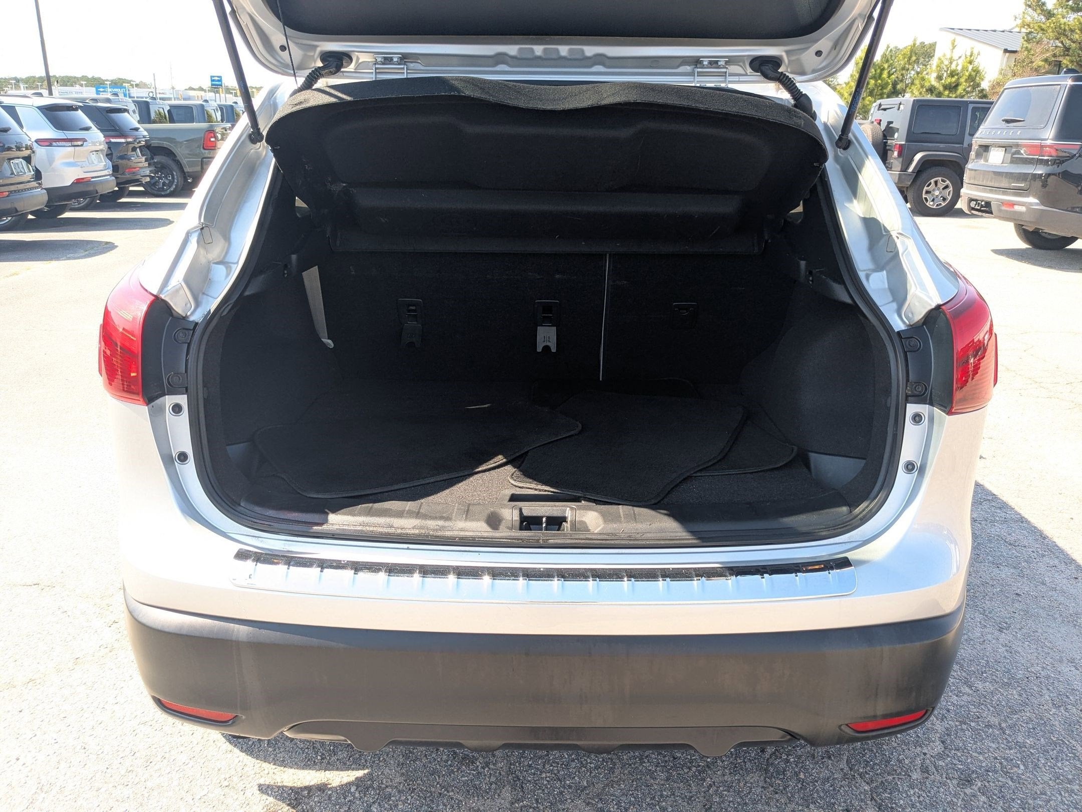 2018 Nissan Rogue Sport SV