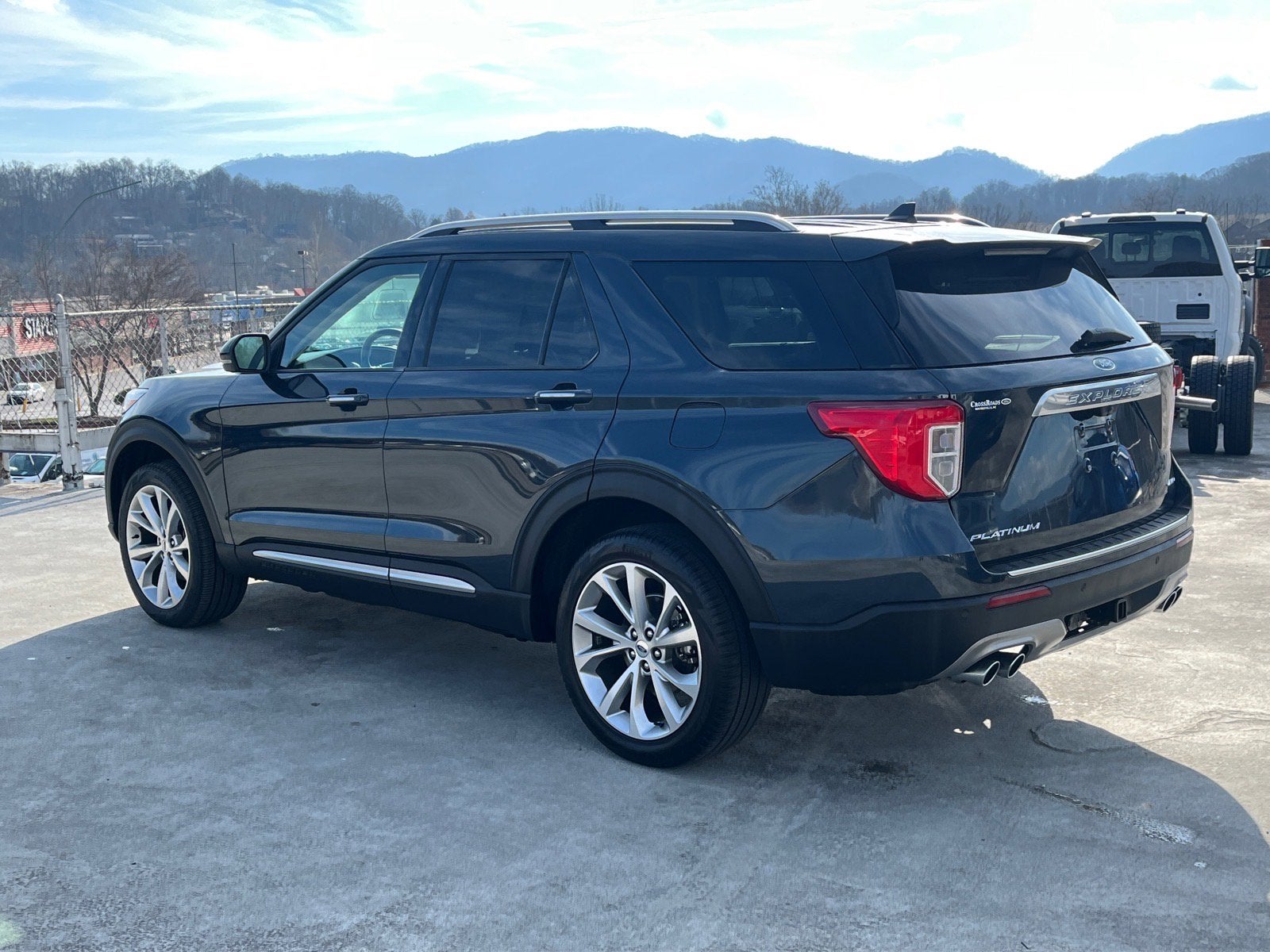 2023 Ford Explorer Platinum
