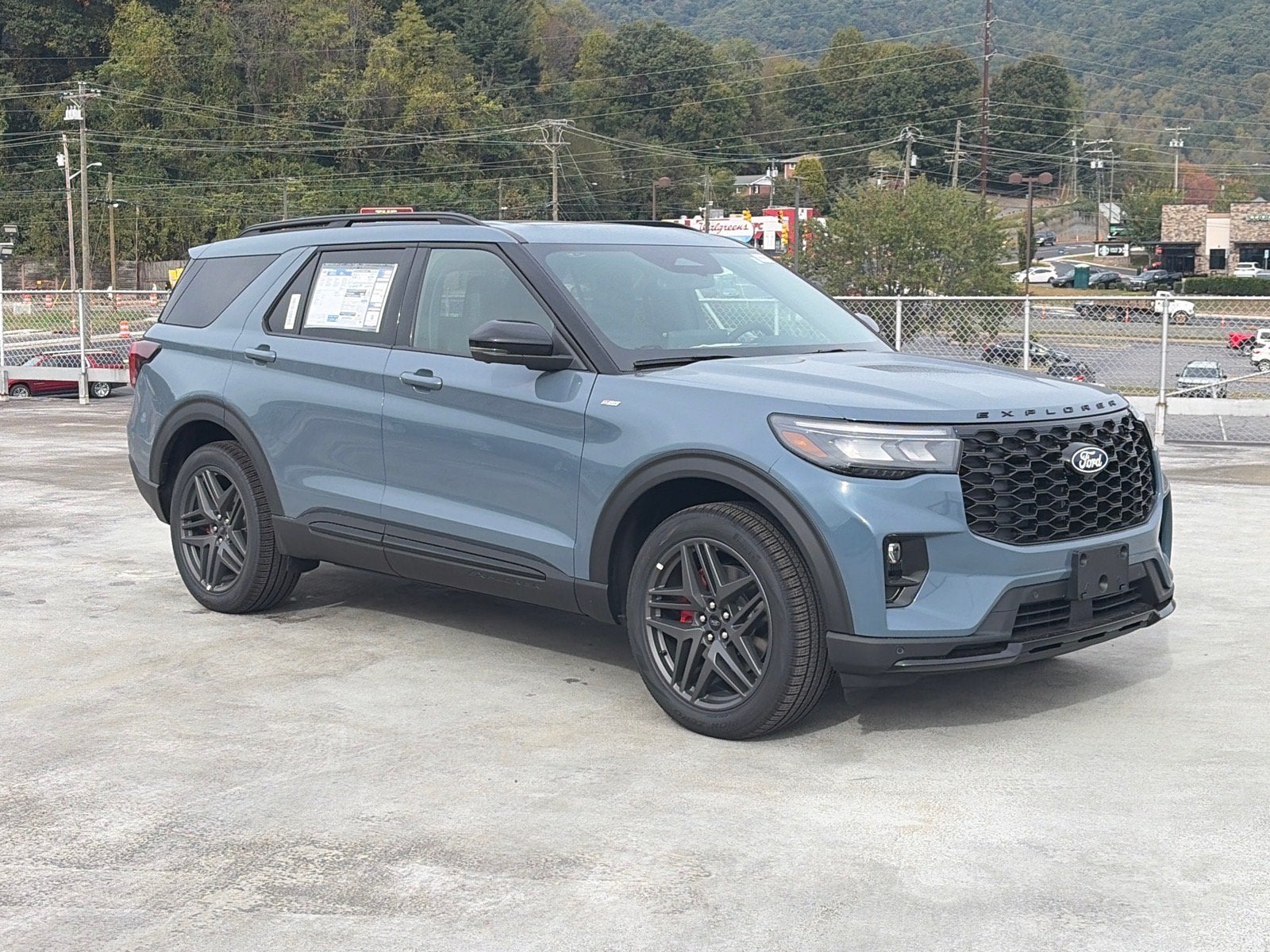 2027 Ford Explorer ST-Line