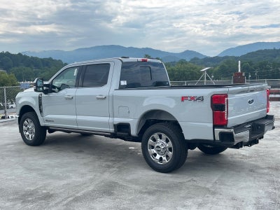 2026 Ford Super Duty F-350 SRW LARIAT