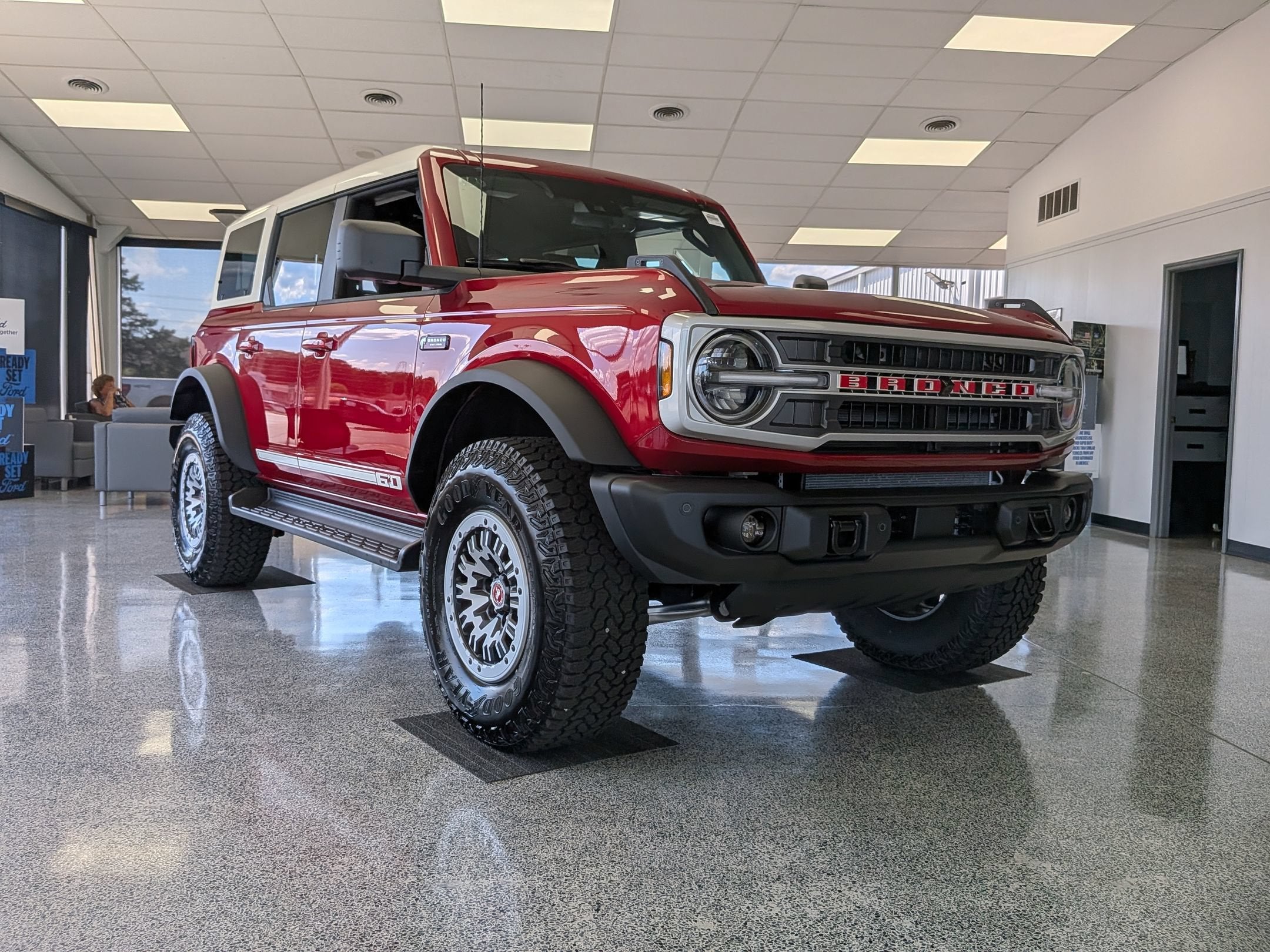 2026 Ford Bronco Outer Banks