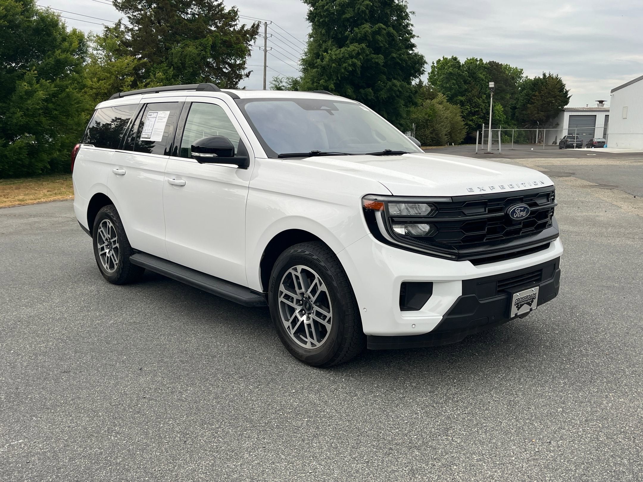 2025 Ford Expedition Active