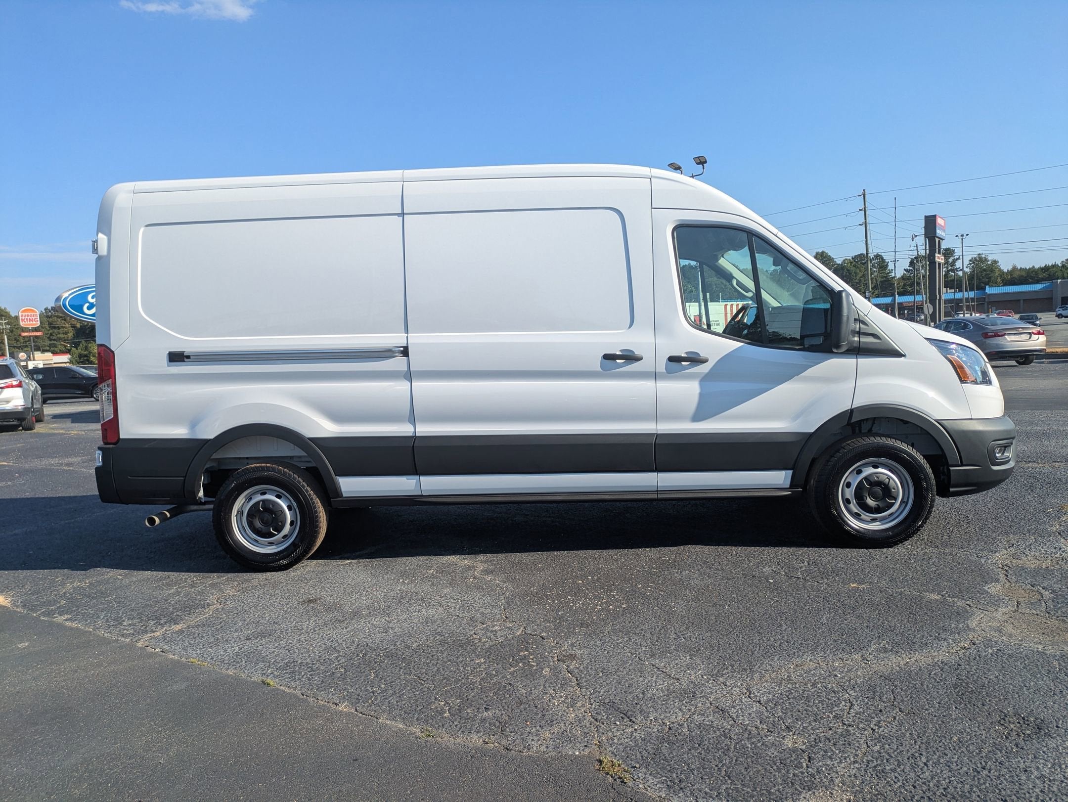 2025 Ford Transit Cargo Van Base
