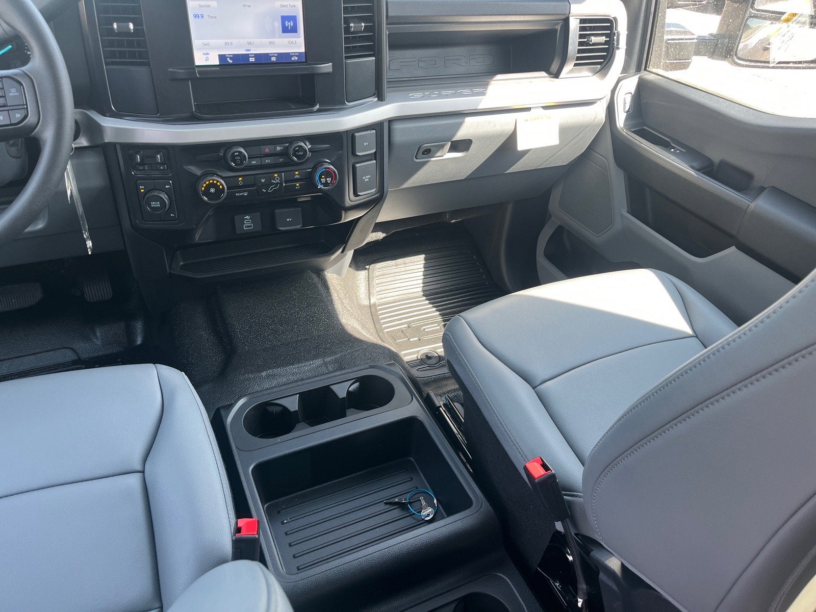 2026 Ford Super Duty F-550 DRW XL DRW