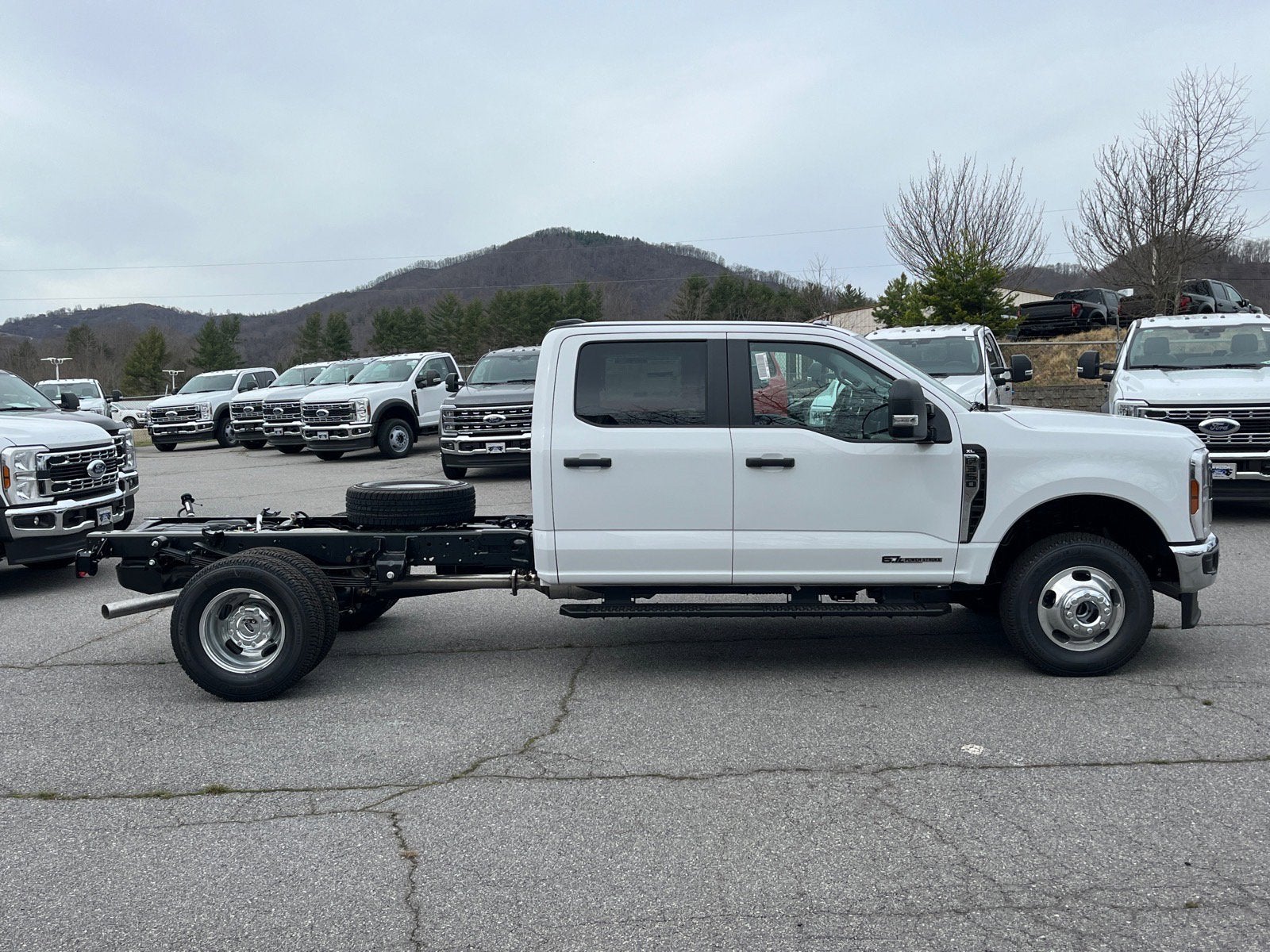 2026 Ford Super Duty F-350 DRW XL DRW