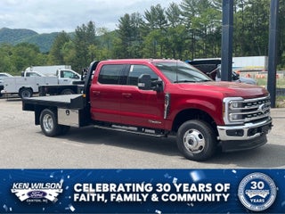 2026 Ford Super Duty F-350 DRW LARIAT