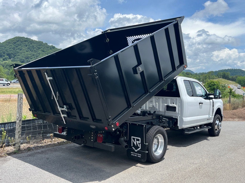 2025 Ford Super Duty F-350 DRW XL