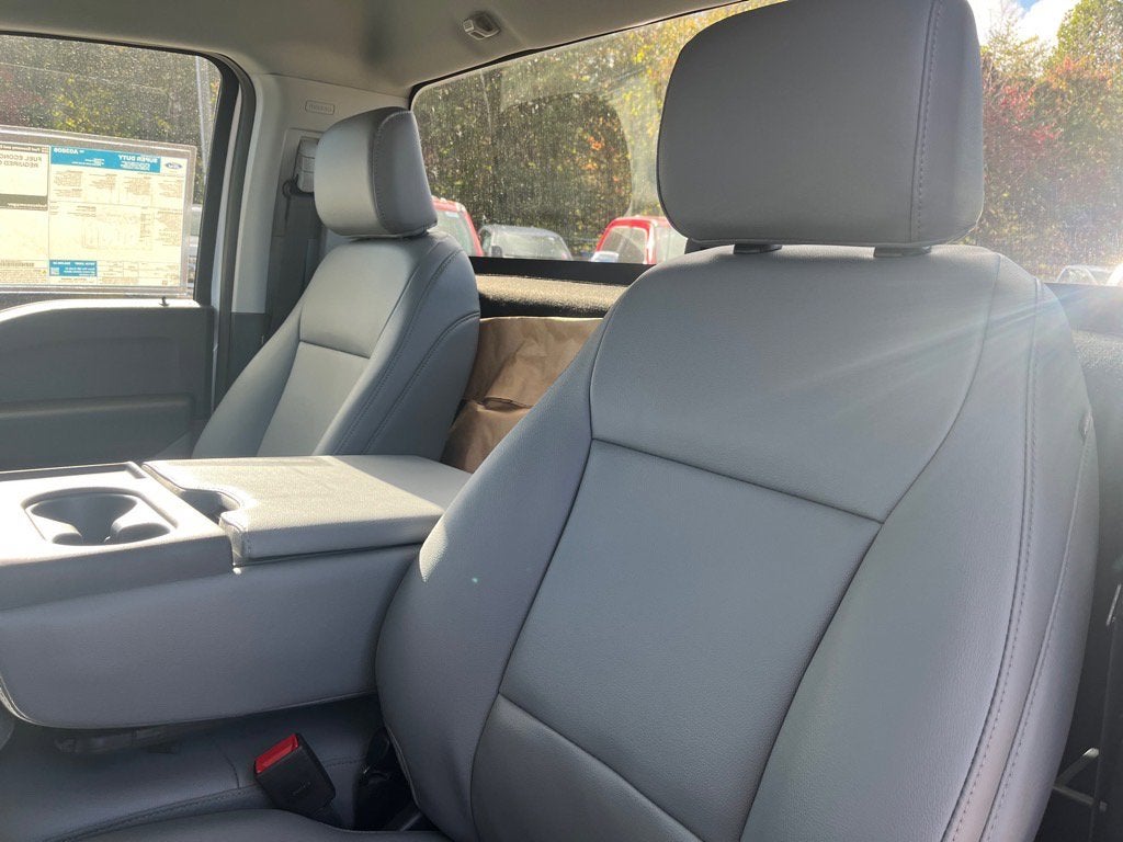 2026 Ford Super Duty F-550 DRW XL DRW