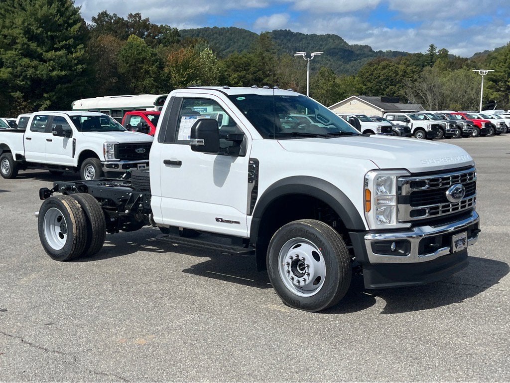 2026 Ford Super Duty F-550 DRW XL DRW