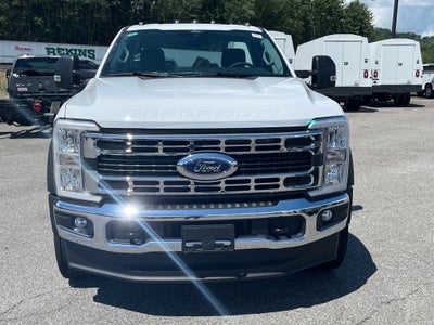 2025 Ford Super Duty F-600 DRW XL