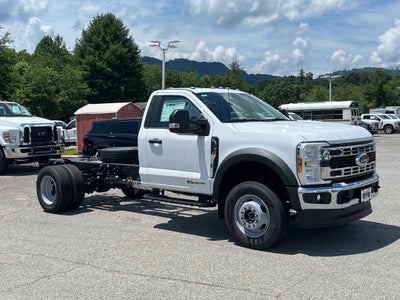 2025 Ford Super Duty F-600 DRW XL