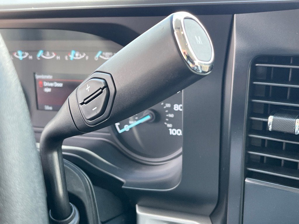 2025 Ford Super Duty F-600 DRW XL