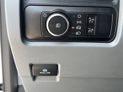 2025 Ford Super Duty F-600 DRW XL