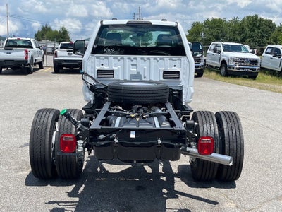 2025 Ford Super Duty F-600 DRW XL