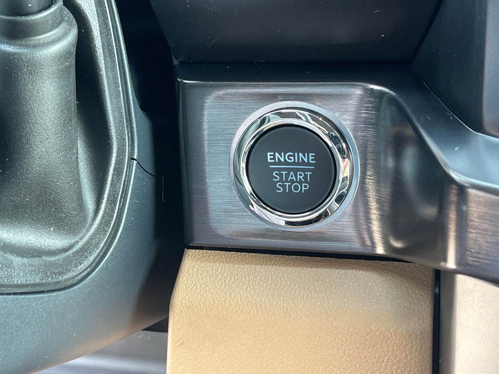 2026 Ford Super Duty F-550 DRW Lariat DRW