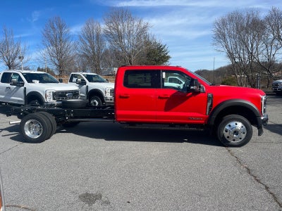 2026 Ford Super Duty F-550 DRW Lariat DRW