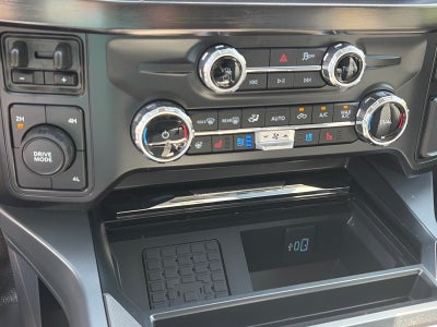 2026 Ford Super Duty F-550 DRW Lariat DRW