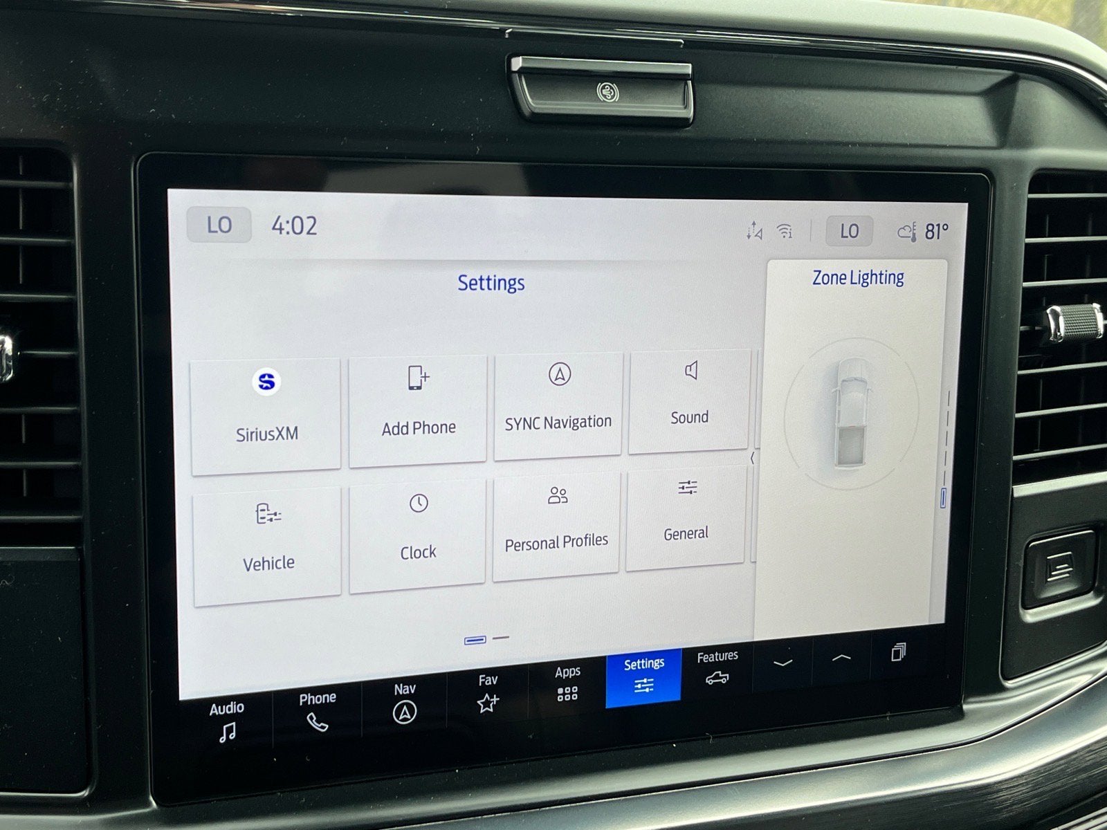 2026 Ford Super Duty F-550 DRW Lariat DRW