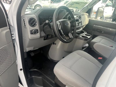 2026 Ford E-Series Cutaway Base Cutaway