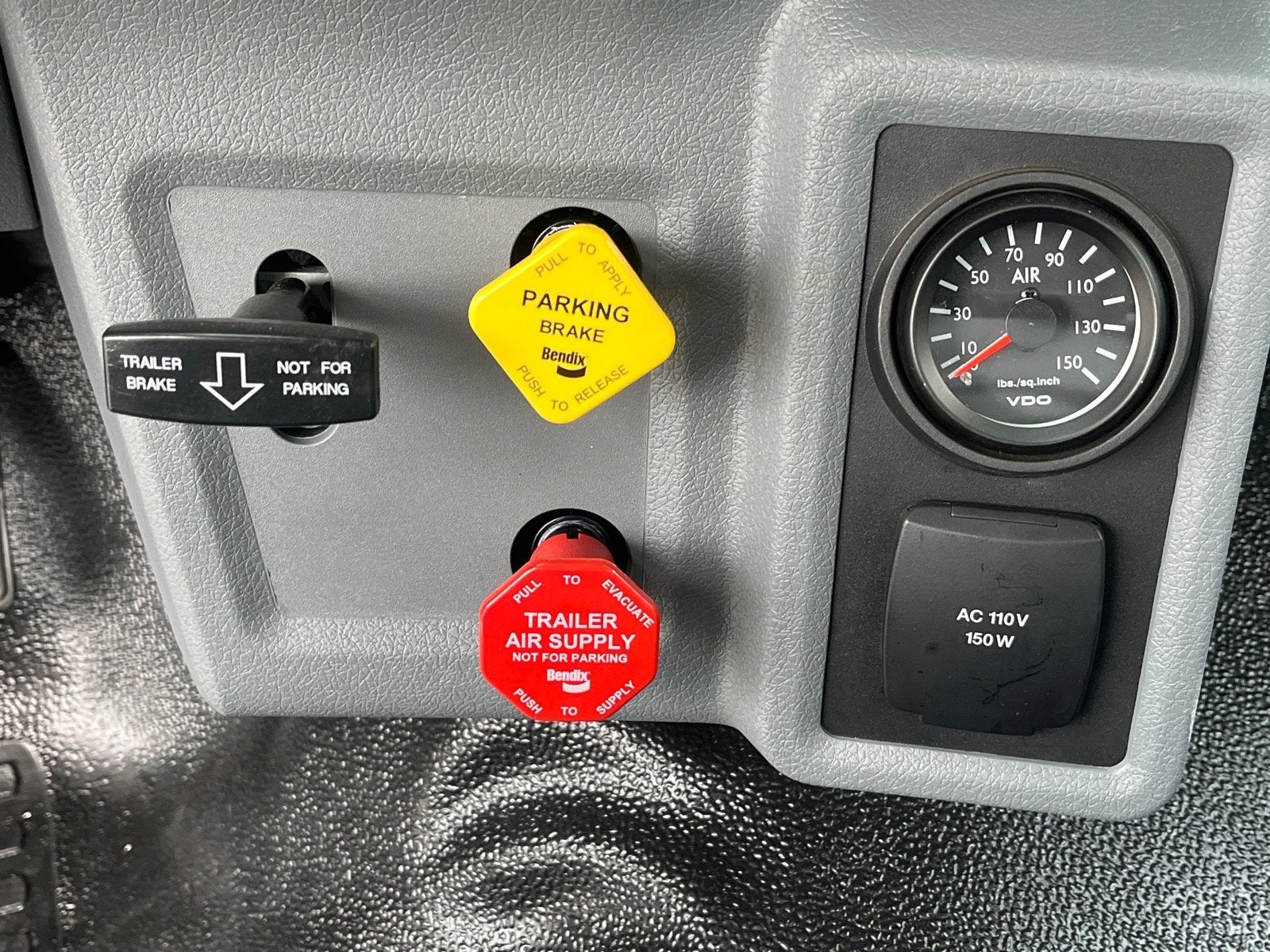 2026 Ford F-750SD Base