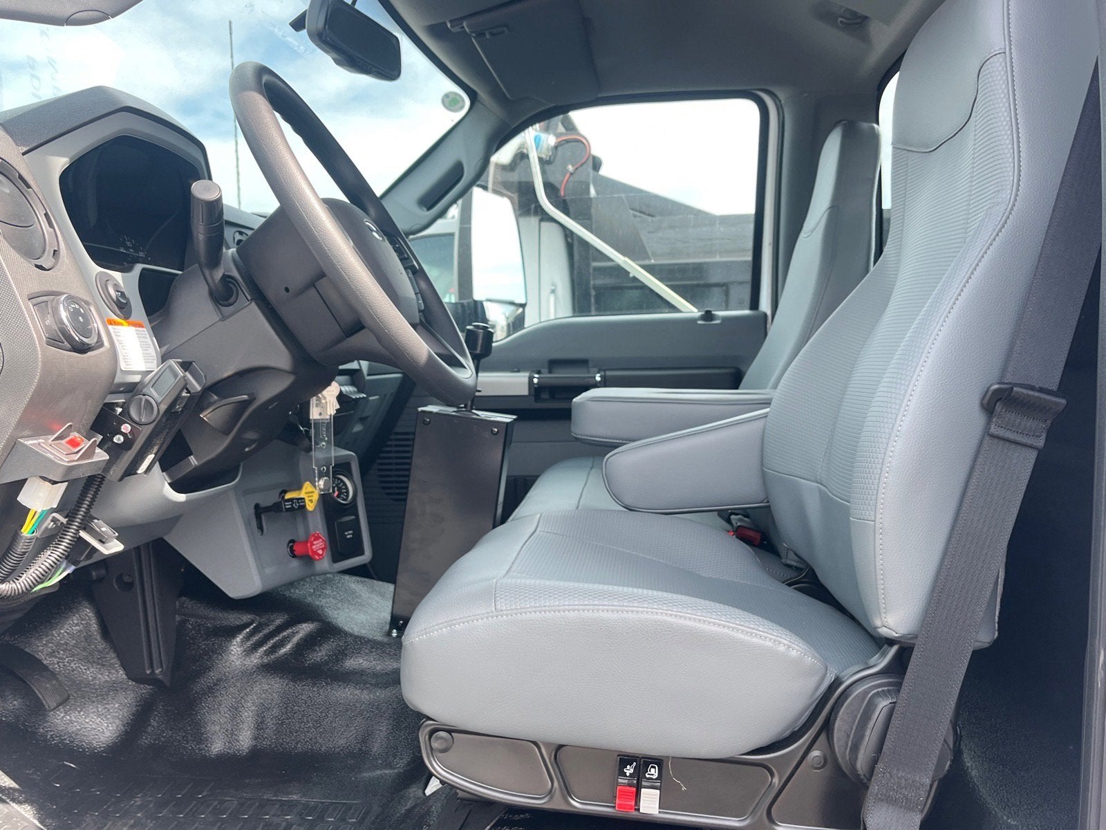 2026 Ford F-750SD Base