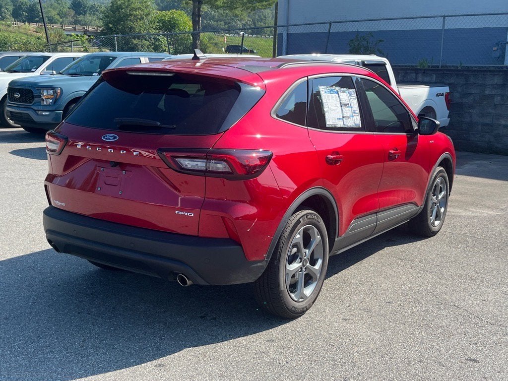 2025 Ford Escape ST-Line