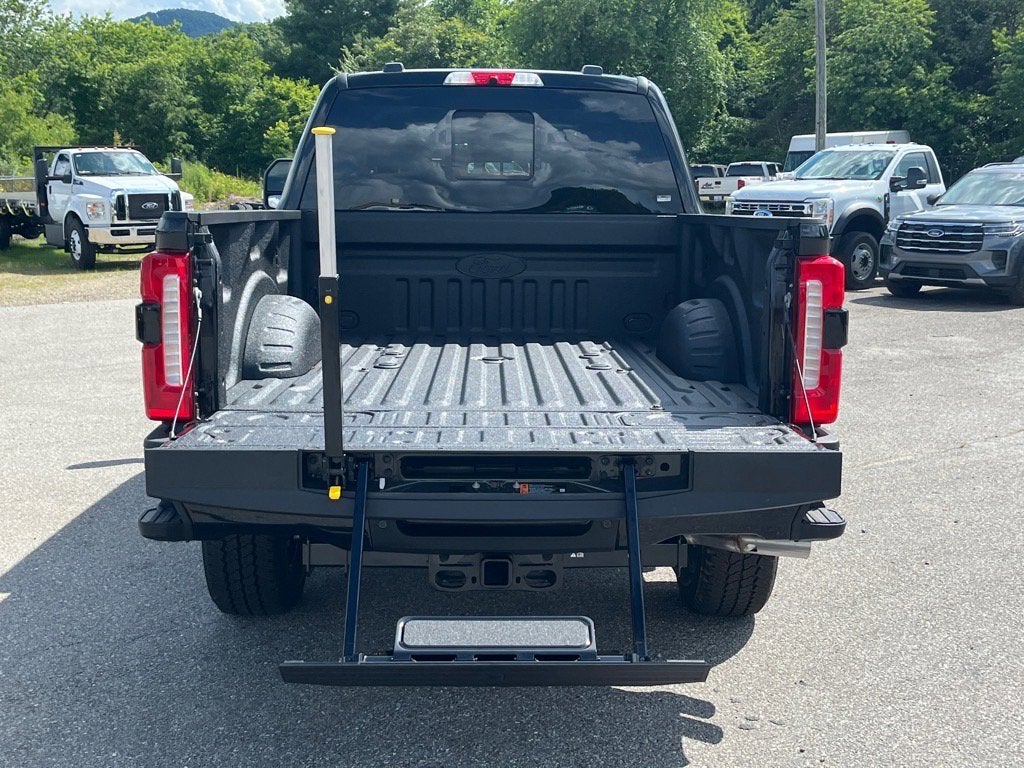 2025 Ford Super Duty F-250 SRW LARIAT