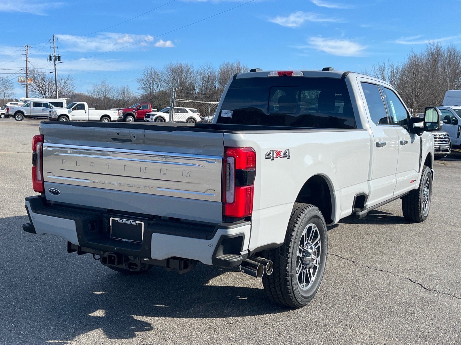 2026 Ford Super Duty F-250 SRW Platinum