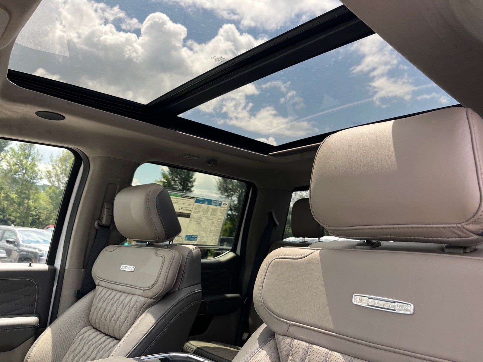 2026 Ford Super Duty F-250 SRW Platinum
