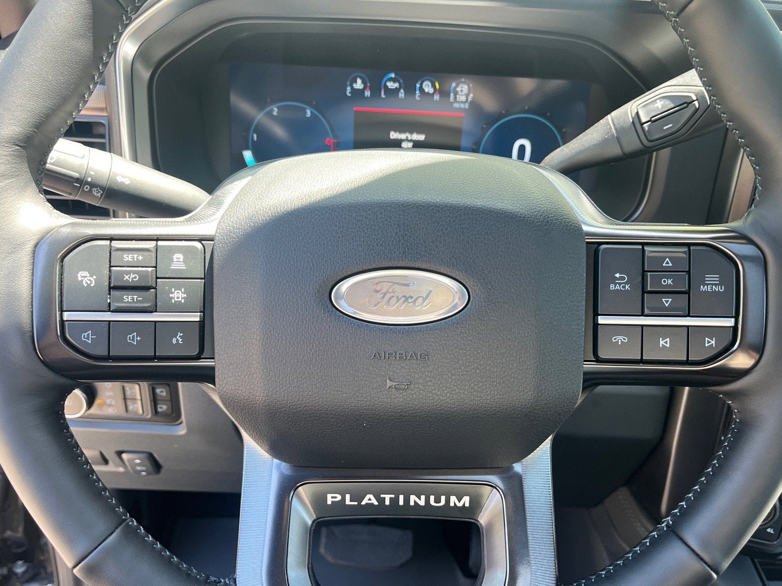 2026 Ford Super Duty F-350 SRW Platinum