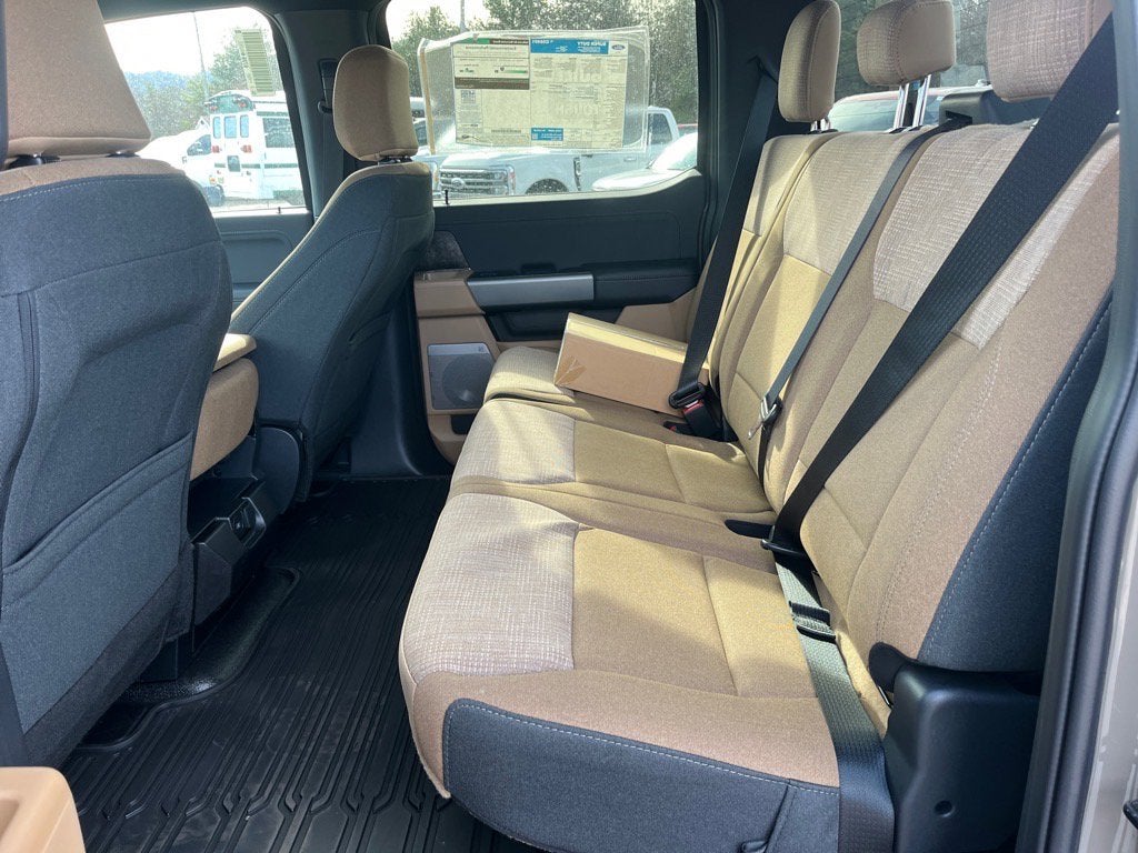 2026 Ford Super Duty F-350 SRW XLT