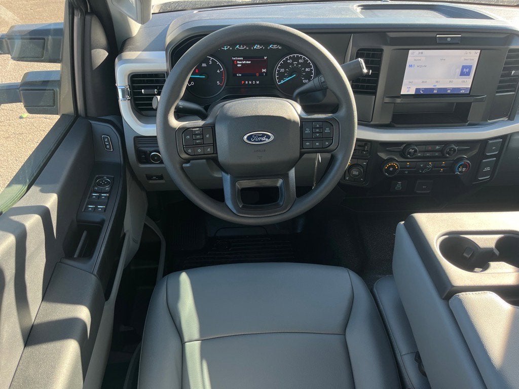 2026 Ford Super Duty F-350 SRW XL