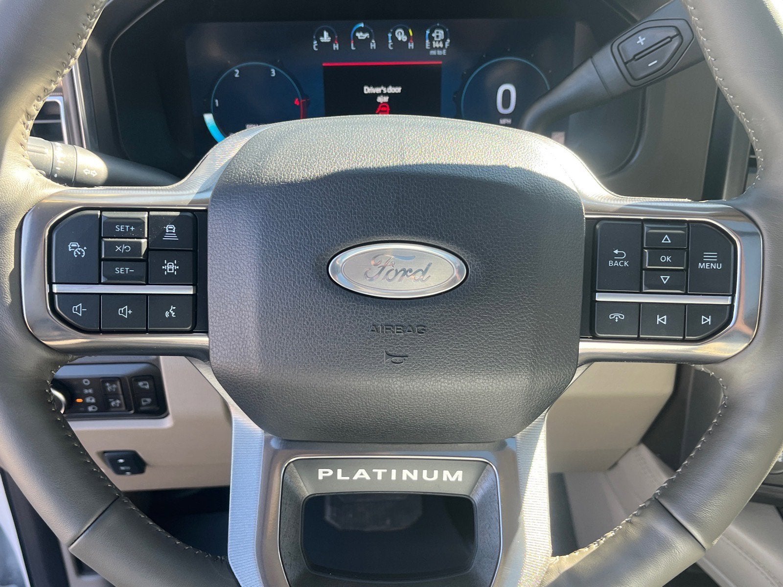 2026 Ford Super Duty F-350 DRW Platinum