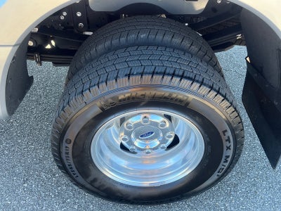 2023 Ford Super Duty F-350 DRW LARIAT