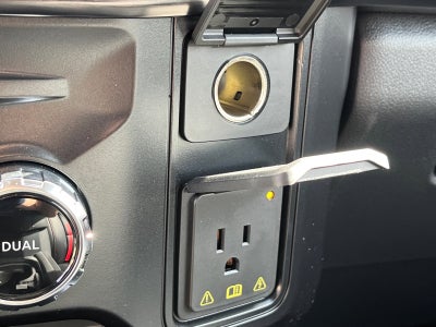 2026 Ford Super Duty F-450 DRW Lariat DRW